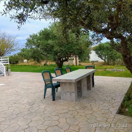 Stelios Apartamento *