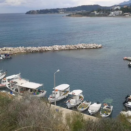 アパート Stelios トラガキオン